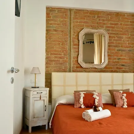 Free Parking & A/c Sant'orsola Cozy Bolonya
